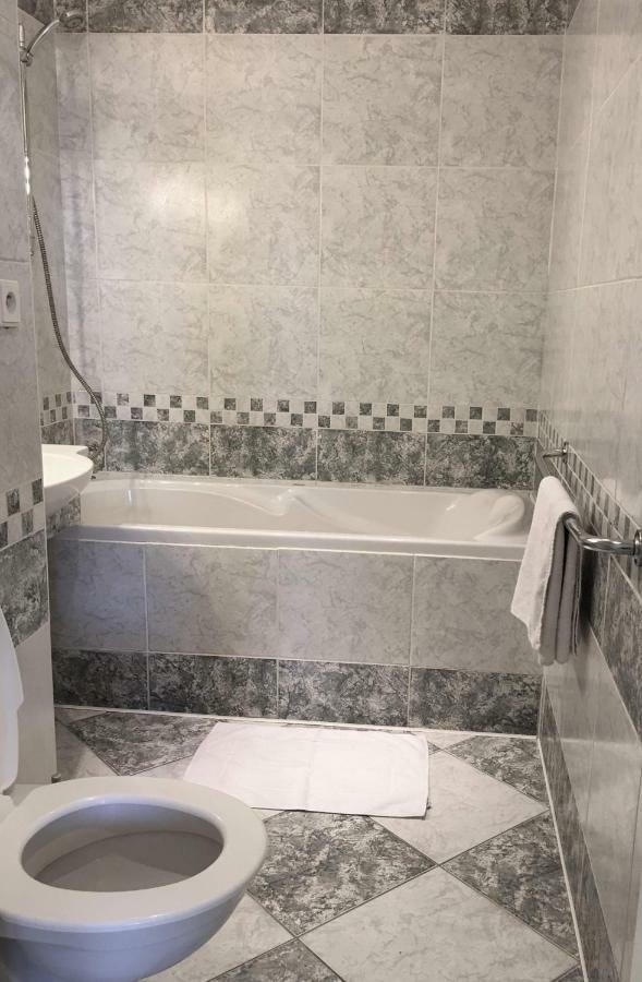 Apartman Elizabeth Cheb Exterior foto
